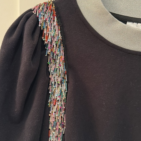 Queen of Sparkles small sweatshirt with beaded fringe - Picture 2 of 3